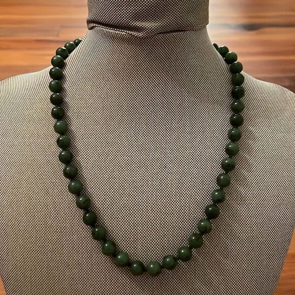 Vintage Jade Necklace ROC Republic of China 18 Inches Knotted - Picture 11 of 12